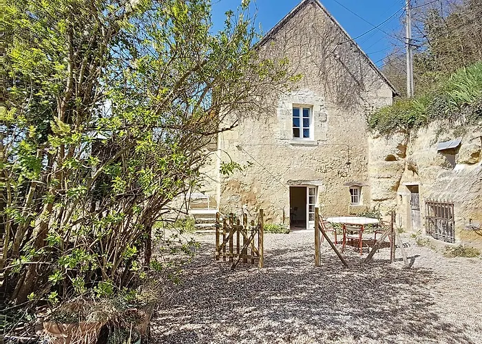 Gite Atypique Au Coeur Du Village - Beauval 5 Min